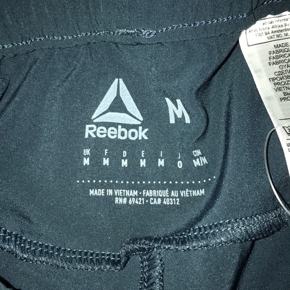 Reebok pants - Picture 2 of 2